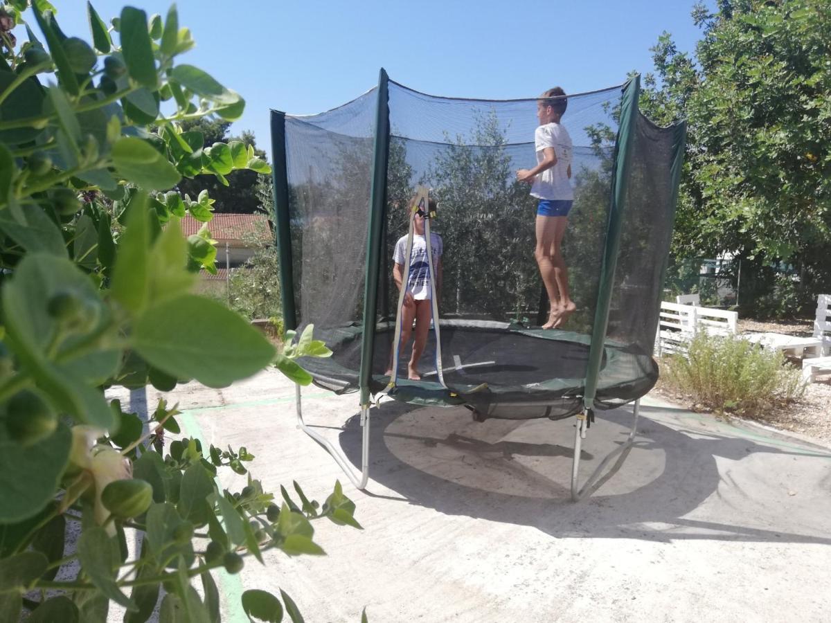 Apartments And Rooms With Parking Space Zavala, Hvar - 128 เยลซา ภายนอก รูปภาพ