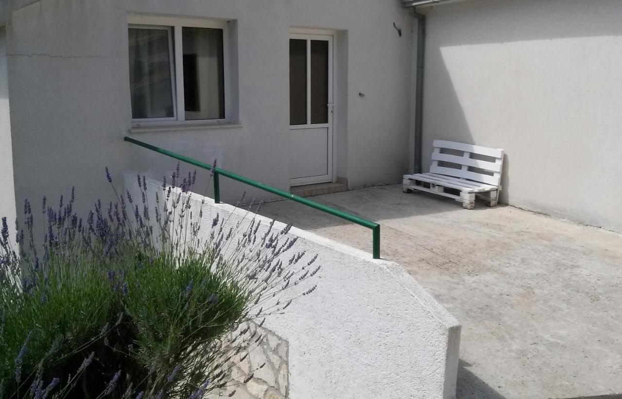 Apartments And Rooms With Parking Space Zavala, Hvar - 128 เยลซา ภายนอก รูปภาพ