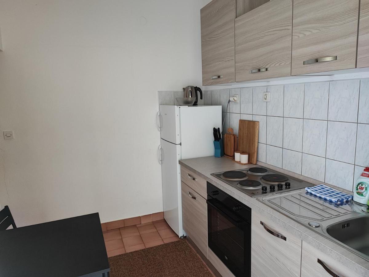 Apartments And Rooms With Parking Space Zavala, Hvar - 128 เยลซา ภายนอก รูปภาพ